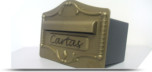 Somos especializados na fabricação própria de caixas de correio, lixeiras de alto padrão e telhas translúcidas duráveis